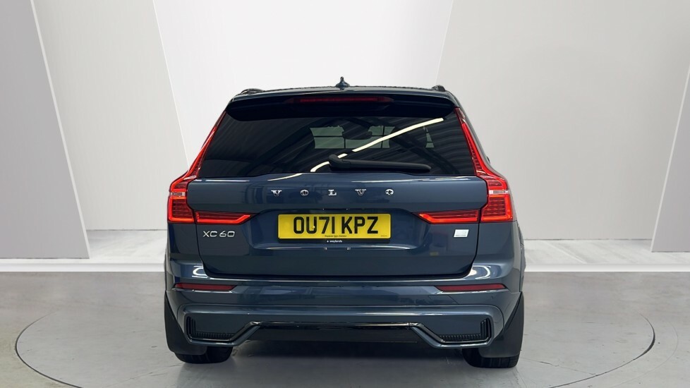 Volvo XC60 R Design Black #7