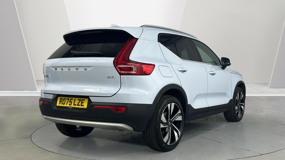 Volvo XC40 Ultra, B4 Mild Hybrid, Bright RO75LZE Blue #2