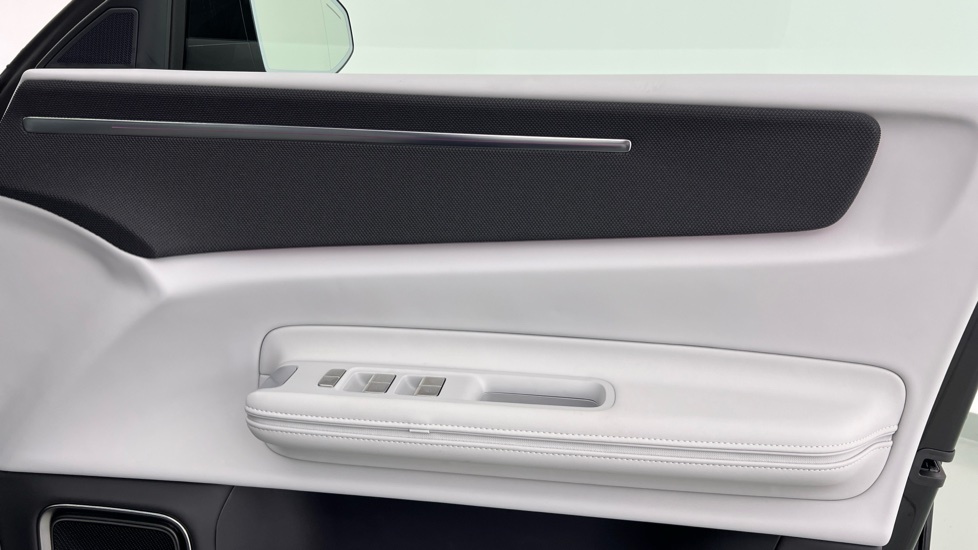 Polestar 4 200Kw 100Kwh Lr Single Motor Prime Pro Silver #33