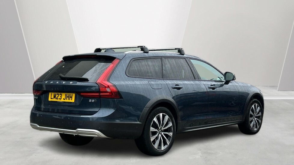 Volvo V90 Cross Country 2.0 B5d Cross Country Plus Awd Blue #2