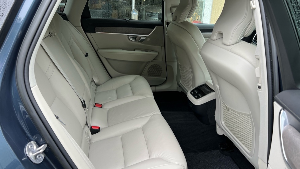 Volvo V90 Cross Country 2.0 B5d Cross Country Plus Awd Blue #6