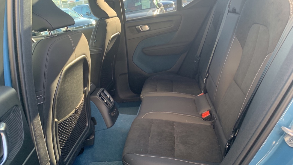 Volvo XC40 Plus, B3 Mild Hybrid, Dark 2.0 Grey #10