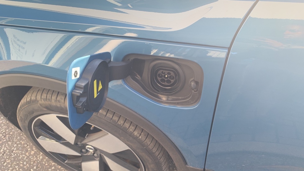 Volvo XC40 Plus, B3 Mild Hybrid, Dark 2.0 Grey #38