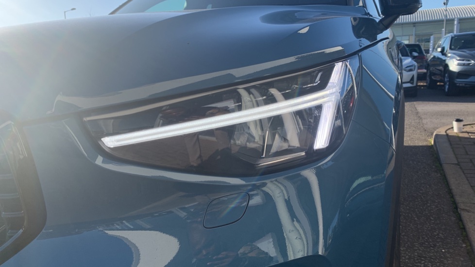 Volvo XC40 Plus, B3 Mild Hybrid, Dark 2.0 Grey #41