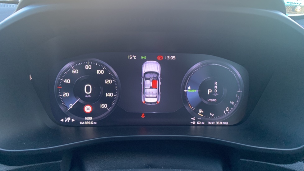 Volvo XC40 Plus, B3 Mild Hybrid, Dark 2.0 Grey #11
