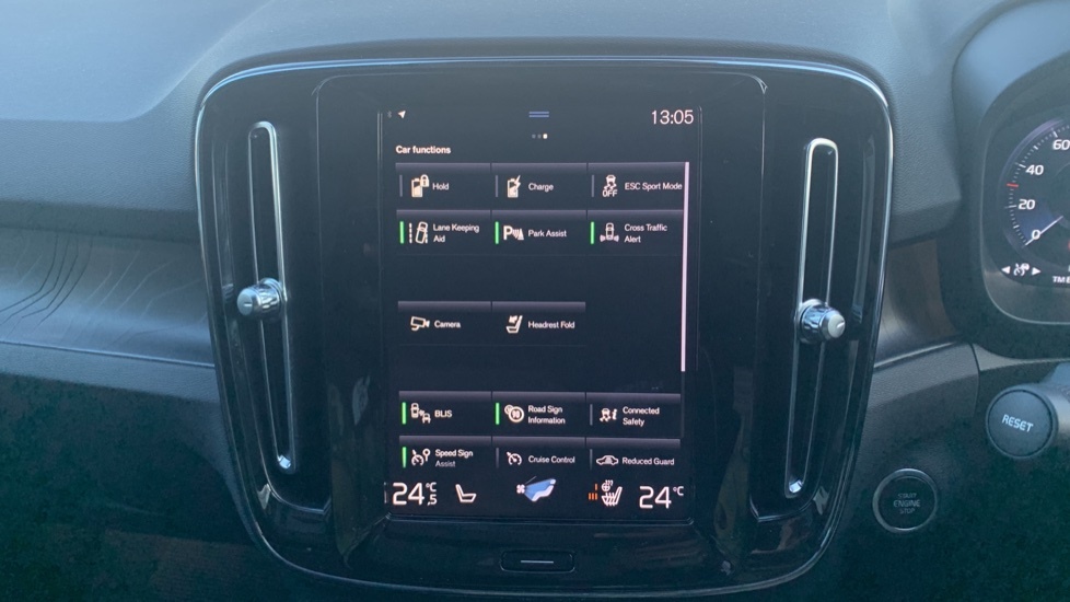 Volvo XC40 Plus, B3 Mild Hybrid, Dark 2.0 Grey #21