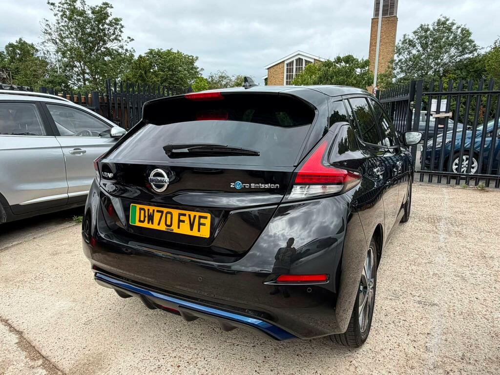Nissan Leaf Hatchback Silver #9