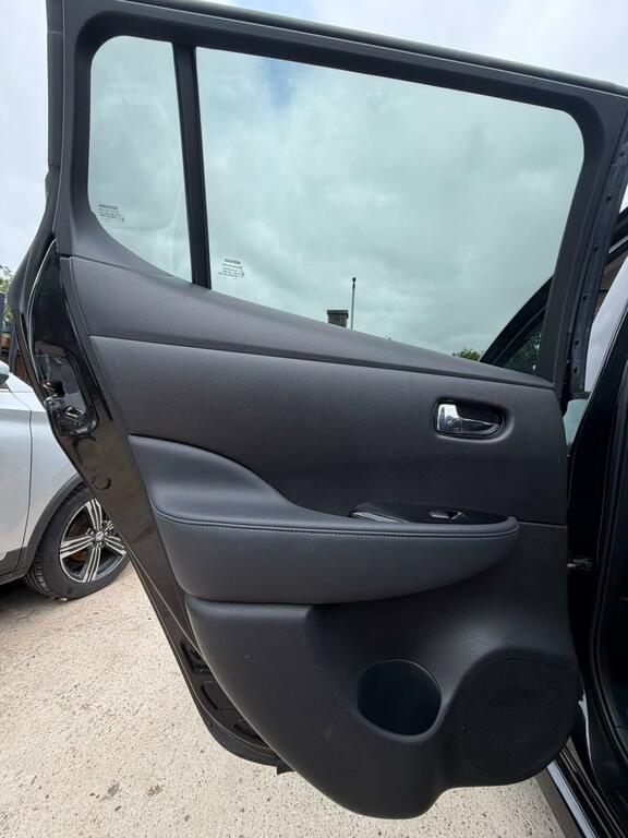 Nissan Leaf Hatchback Silver #21