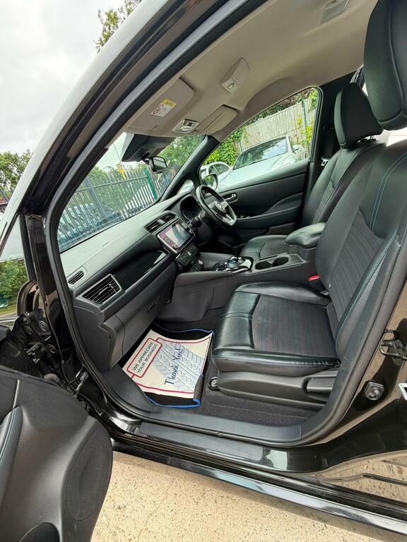 Nissan Leaf Hatchback Silver #33