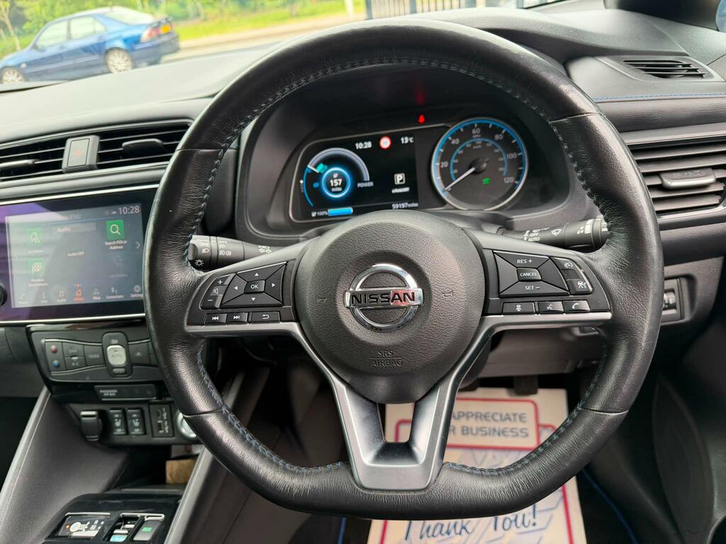 Nissan Leaf Hatchback Silver #31