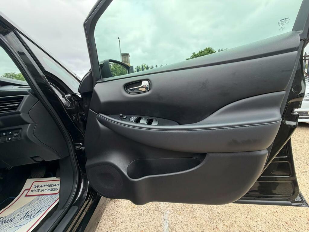 Nissan Leaf Hatchback Silver #23