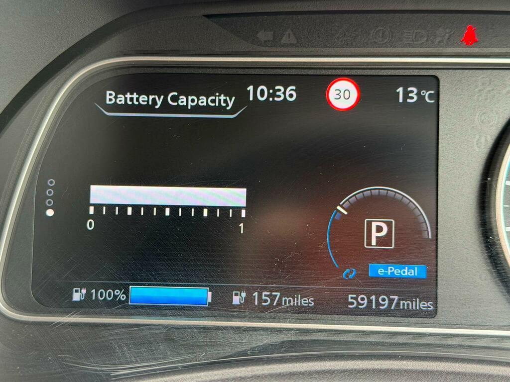 Nissan Leaf Hatchback Silver #39