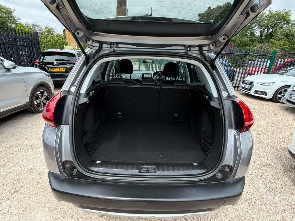 Peugeot 2008 2008 Active Puretech Ss Grey #33