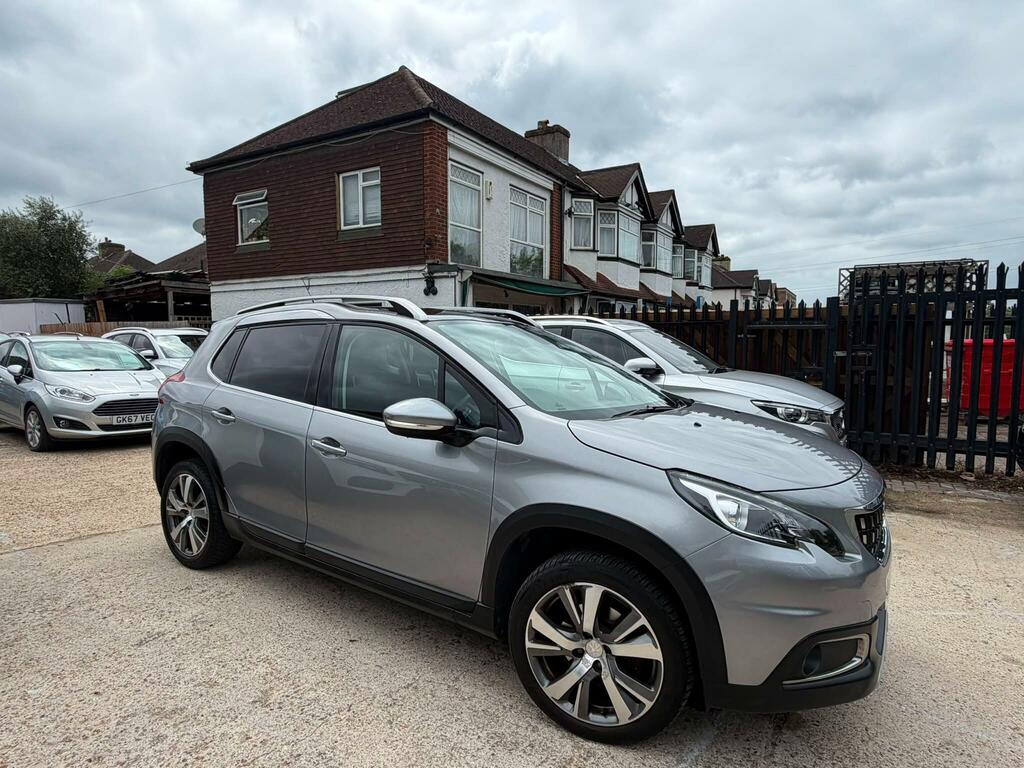 Peugeot 2008 Allure Premium Grey #2