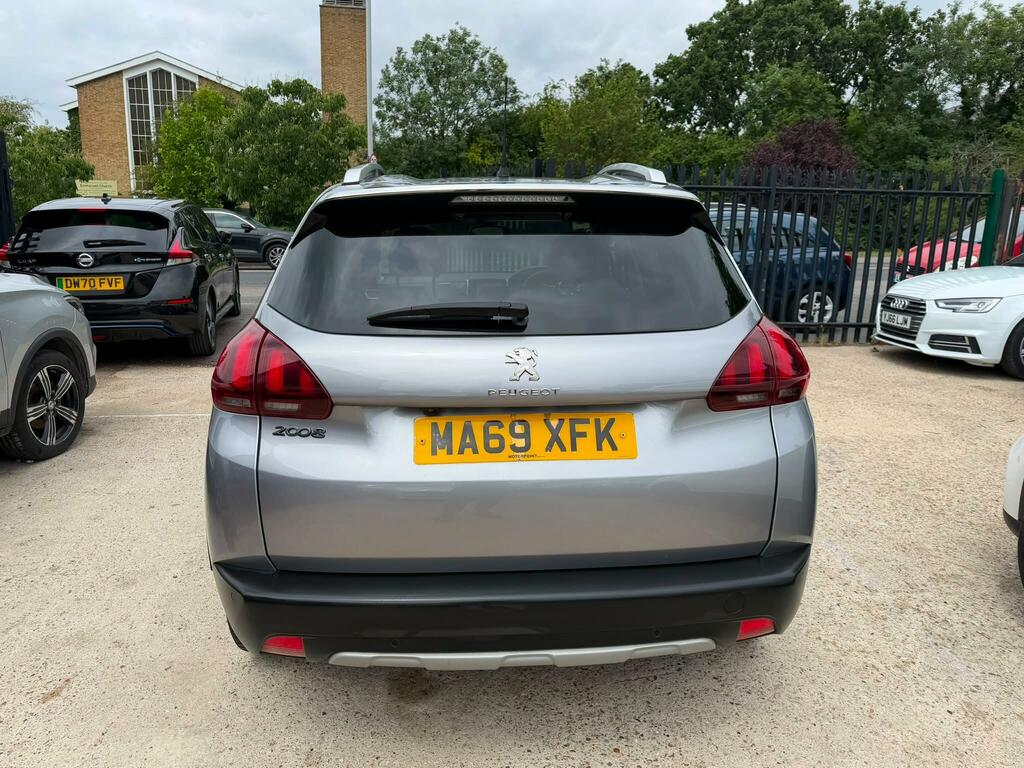Peugeot 2008 Allure Premium Grey #5
