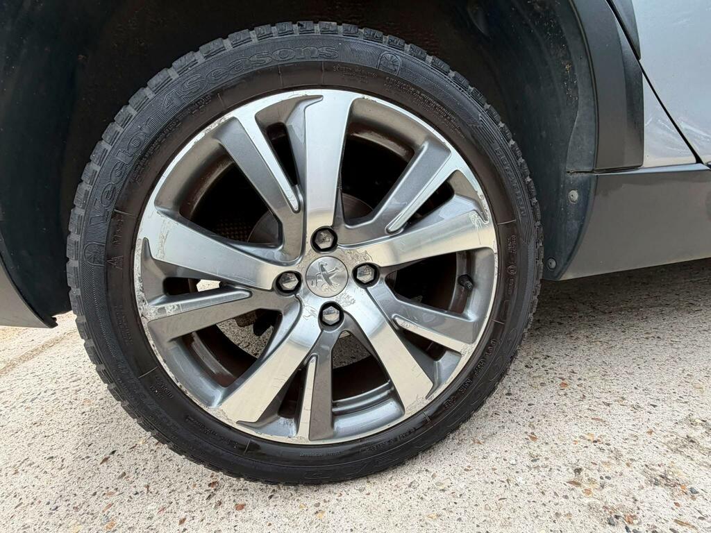 Peugeot 2008 2008 Active Puretech Ss Grey #25