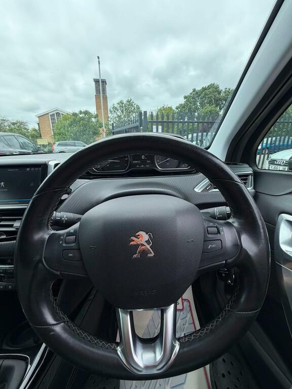 Peugeot 2008 2008 Active Puretech Ss Grey #34