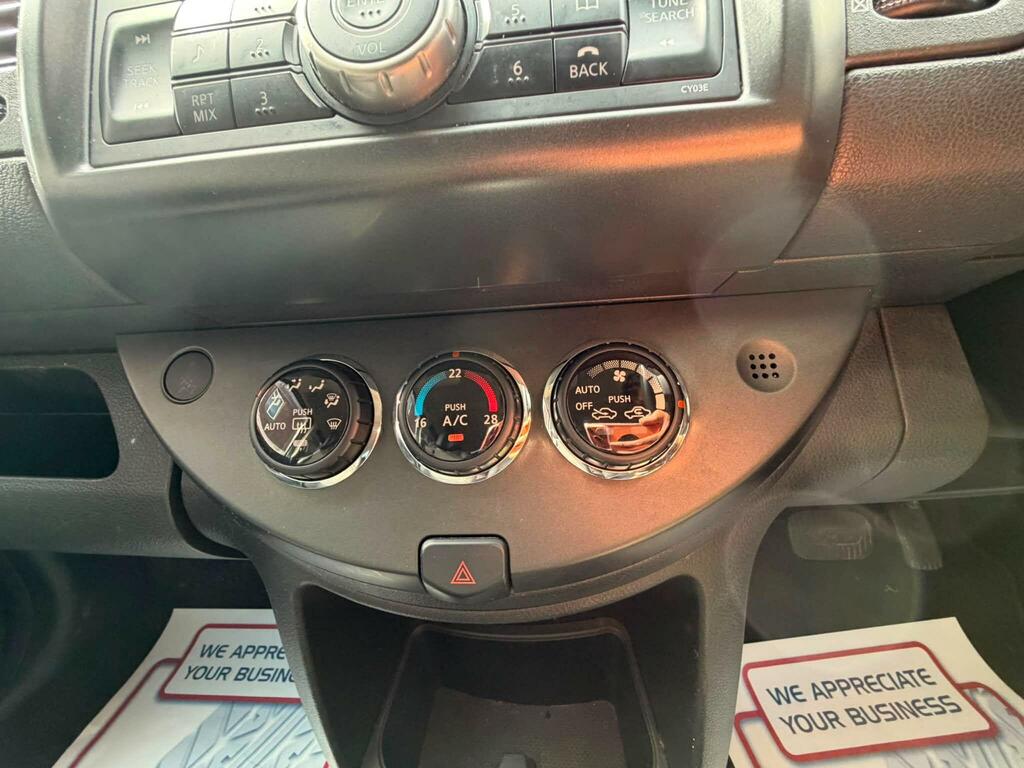 Nissan Note Hatchback 1.4 16V Visia Euro 4 200808 Beige #30