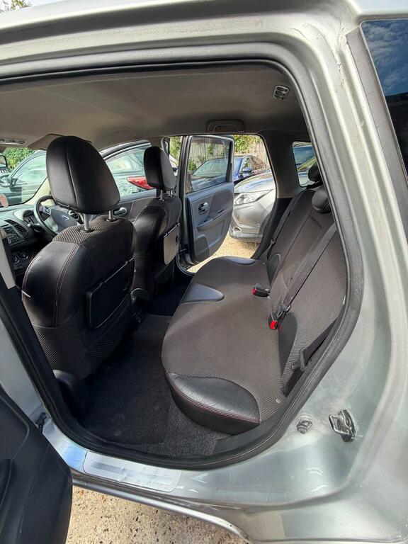 Nissan Note Hatchback 1.4 16V Visia Euro 4 200808 Beige #29