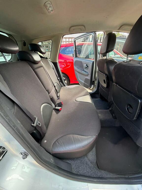 Nissan Note Hatchback 1.4 16V Visia Euro 4 200808 Beige #28