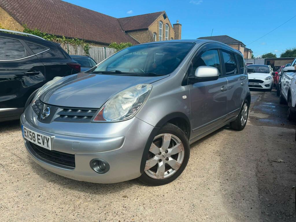 Nissan Note Tekna Silver #4