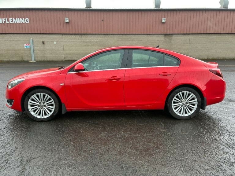 Vauxhall Insignia 1.6 Cdti Ecoflex Design Nav Red