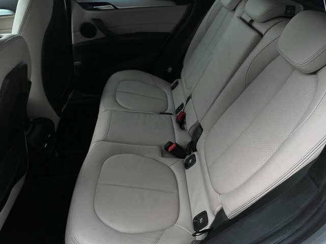 BMW X1 Suv  #18