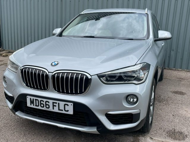 BMW X1 Suv  #8