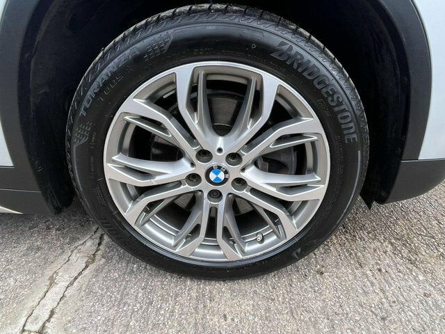 BMW X1 Suv  #21