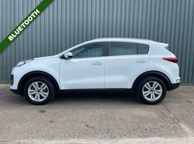 Kia Sportage 2016 1.6 Gdi 2 Suv Euro 6 Ss White #4