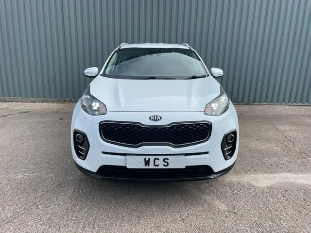Kia Sportage 2016 1.6 Gdi 2 Suv Euro 6 Ss White #5