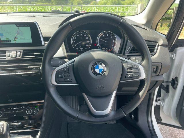 BMW 2 Series Active Tourer 2018 1.5 216D Se Mpv Euro 6 Ss White #6