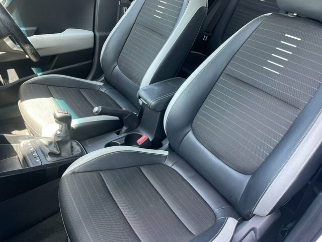 Kia Stonic 1.4 2 Isg 98 Bhp Black #13