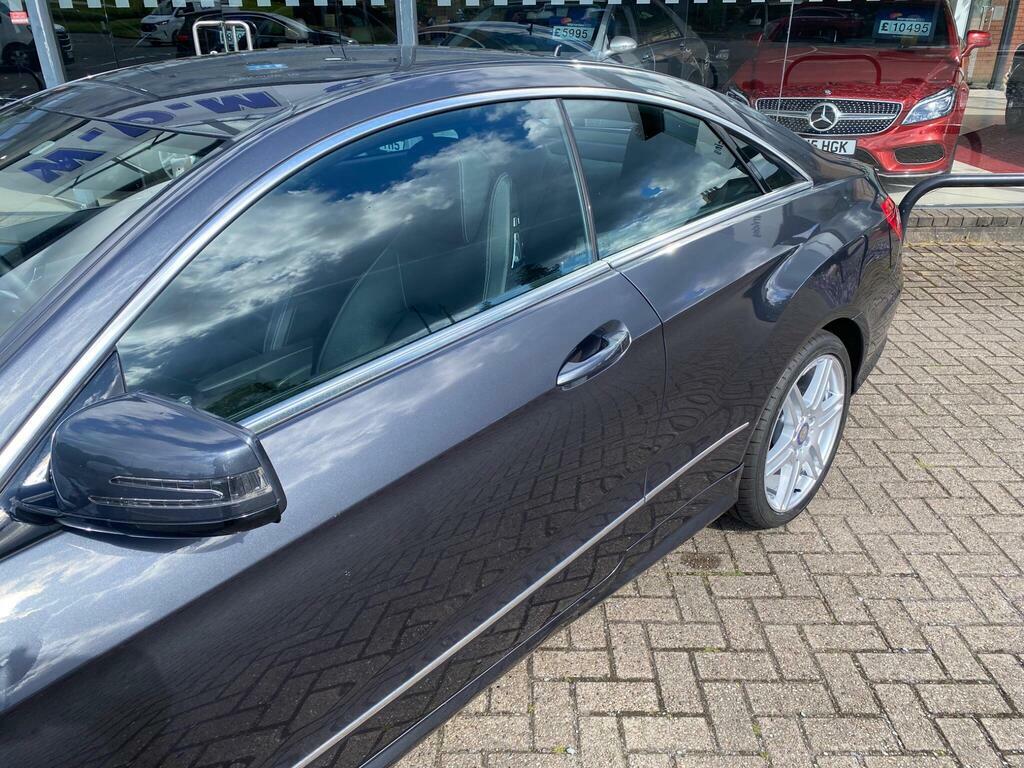 Mercedes-Benz E Class E350 Sport Cdi Blueefficiency 265 Black #8