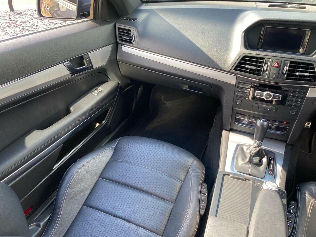 Mercedes-Benz E Class E350 Sport Cdi Blueefficiency 265 Black #24
