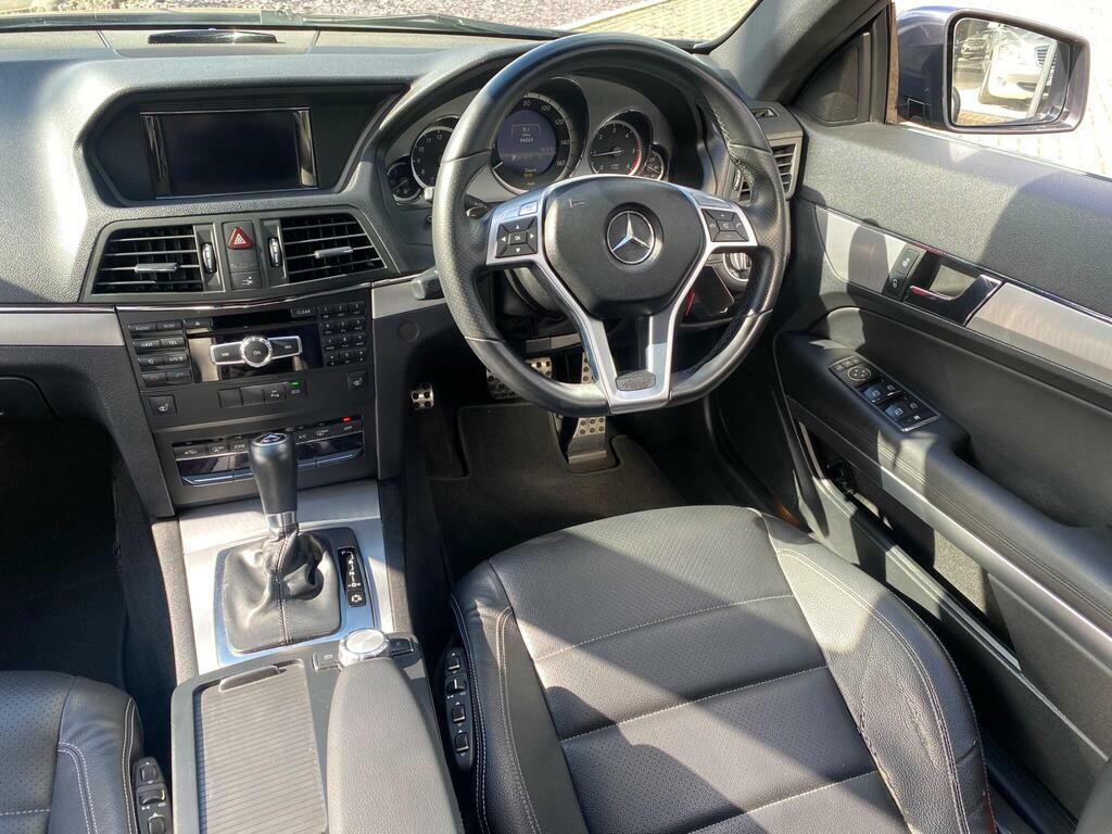Mercedes-Benz E Class E350 Sport Cdi Blueefficiency 265 Black #25