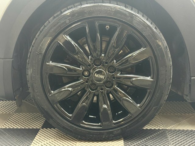 Mini Hatch 1.5 Cooper Exclusive Hatchback E YG20XWX Grey #3