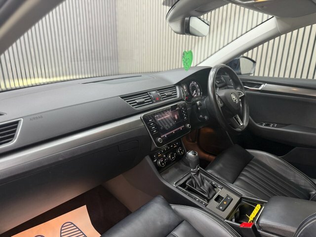 Skoda Superb 1.5 Tsi Act Se L Hatchback Dsg Euro 6 SY69XYK Blue #5