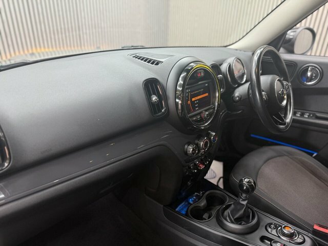 Mini Countryman 2.0 Cooper D Suv Euro 6 S S 1 YNZ1472 Silver #5