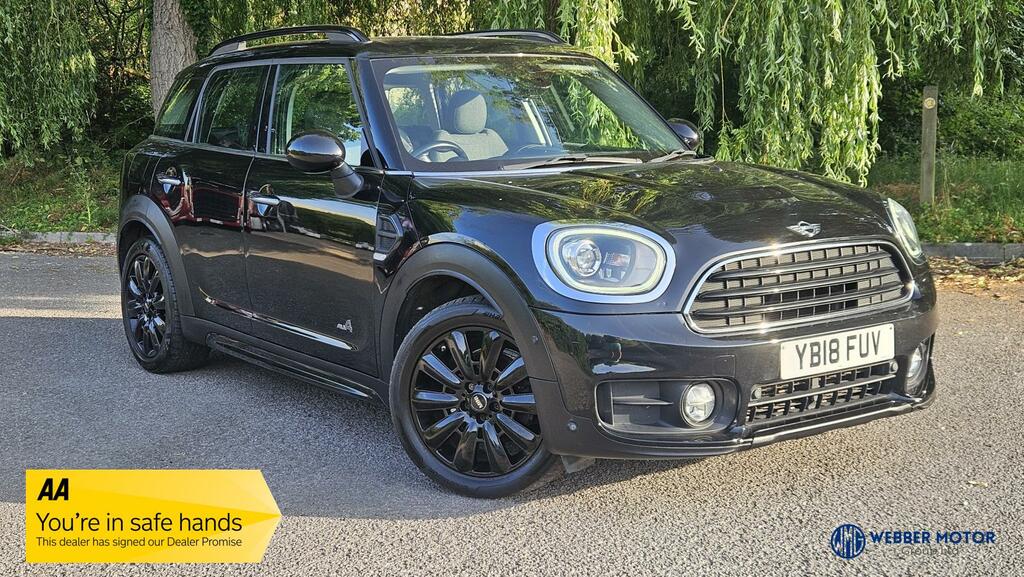 Mini Countryman Cooper D Black
