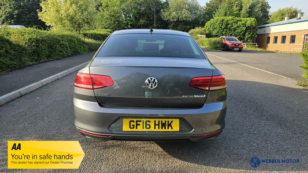Volkswagen Passat Se Business Grey #4