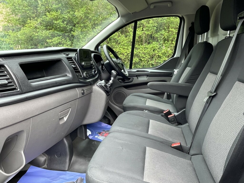 Ford Transit Custom Custom Active Silver #16