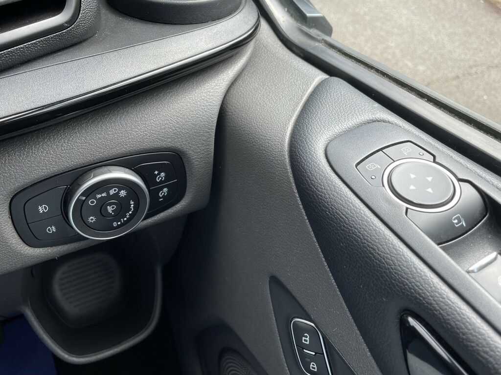 Ford Tourneo Custom 320 Titanium L2 Ecoblue Grey #27