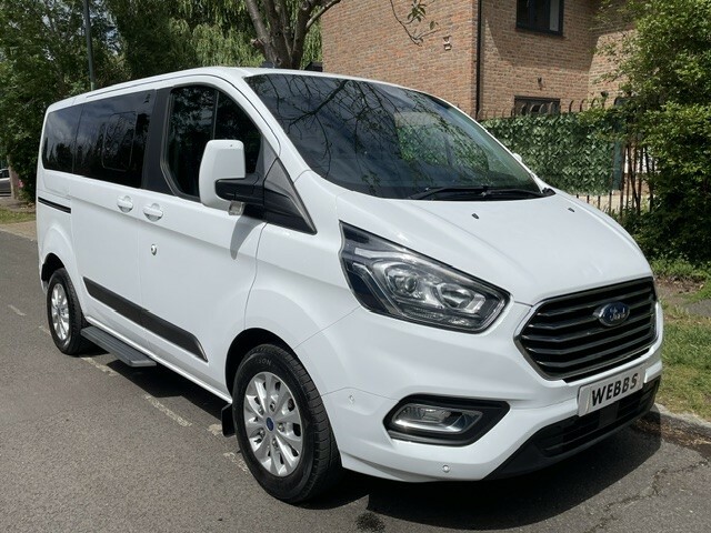 Ford Tourneo Custom 2.0 Tourneo Custom Zetec 9 Seats 320 L1 2.0L Ecobl White #4