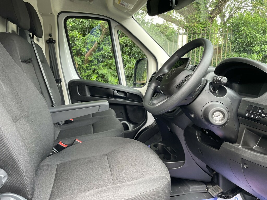 Citroen Relay Enterprise White #14
