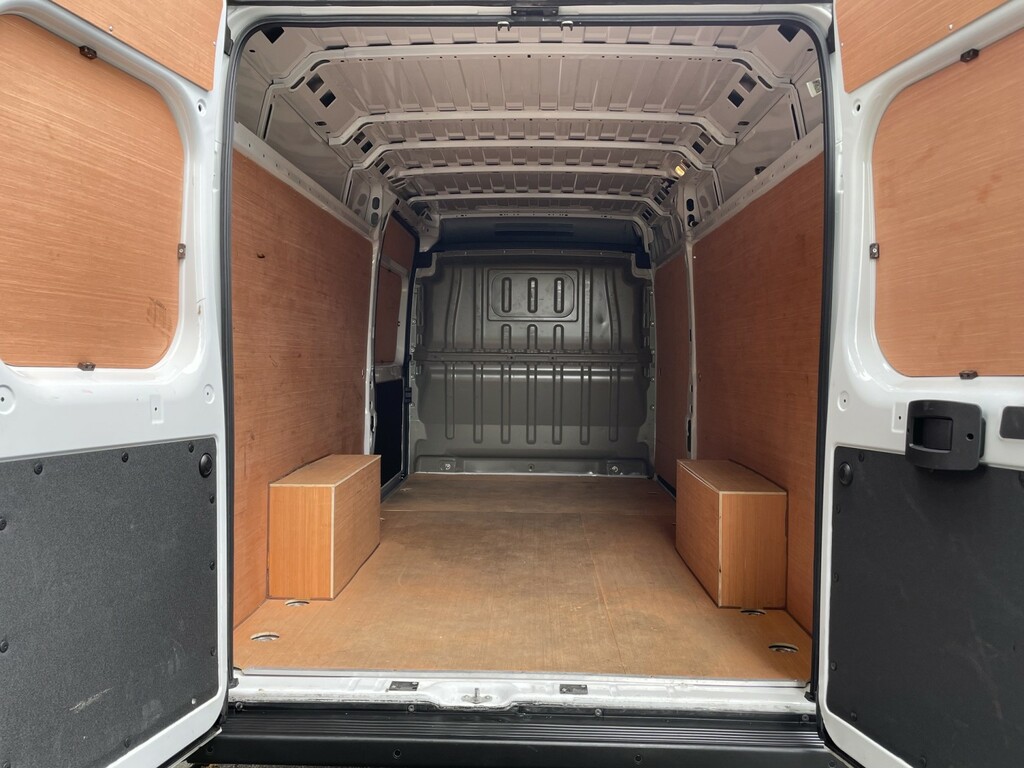 Citroen Relay Enterprise White #10