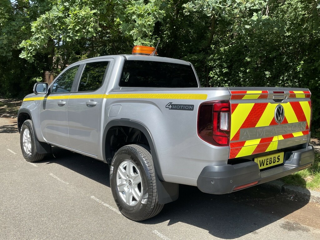 Volkswagen Amarok 2L Style Black #7