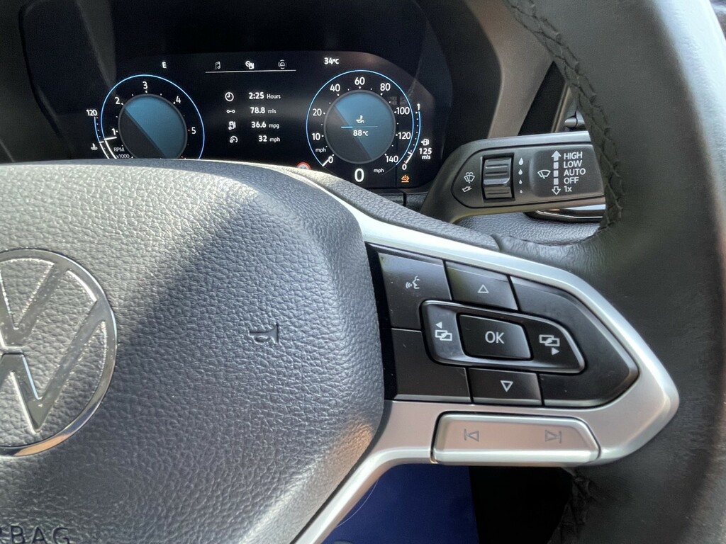 Volkswagen Amarok 2L Style Black #22