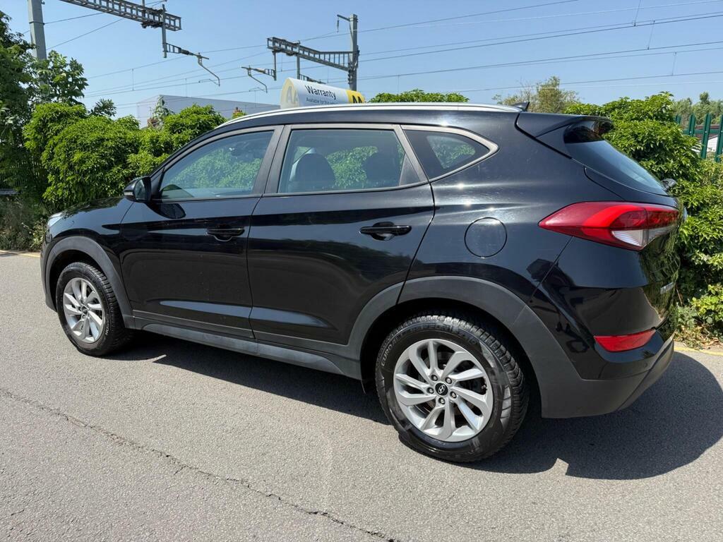 Hyundai Tucson 1.6 Gdi Blue Drive Se Nav Euro 6 S S Black #6