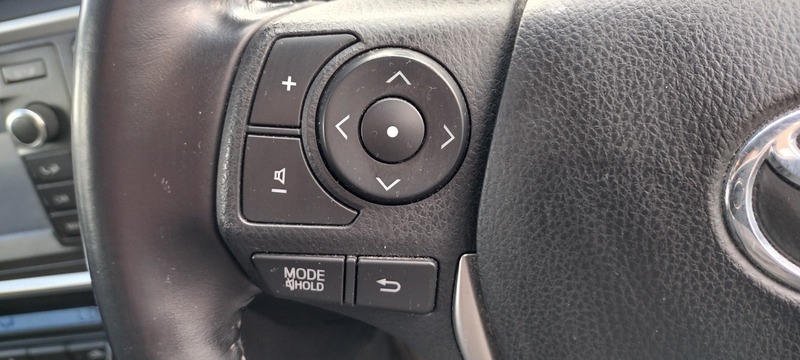 Toyota Auris 2015 65 1.8 Blue #35